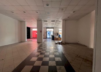 WhatsApp Image 2024-05-16 at 09.31.04.jpeg - Commercial Premises Via Salaria 180, Castel di Lama - photo 7