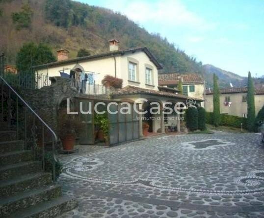Villa Bagni di Lucca - photo 2