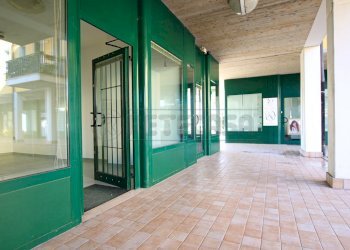 IMG_2634.jpg - Locale Commerciale Via Monte Lungo, Arcugnano - foto 5