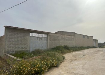 PHOTO-2024-04-09-16-57-13-6.jpg - Locale Commerciale Mazara del Vallo - foto 3