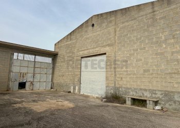 PHOTO-2024-04-09-16-57-13-7.jpg - Locale Commerciale Mazara del Vallo - foto 4