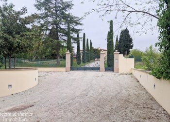 02.jpg - Villa Via Celincordia 2289, Cesena - foto 2