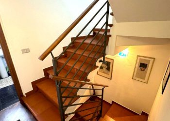 scale - Villa Via Giovanni Mazzuoli, Vaiano - foto 14