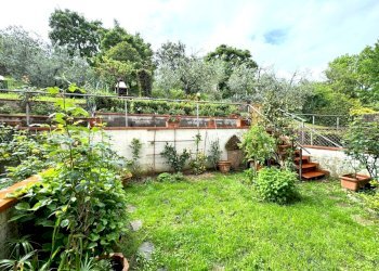 giardino - Villa Via Giovanni Mazzuoli, Vaiano - foto 30