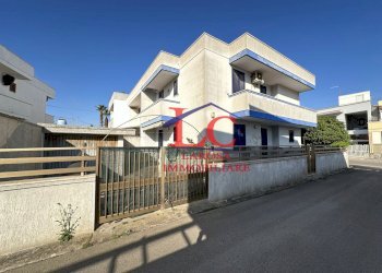 3.jpg - Quadrilocale Via Duca Degli Abbruzzi 114, Melendugno - foto 2