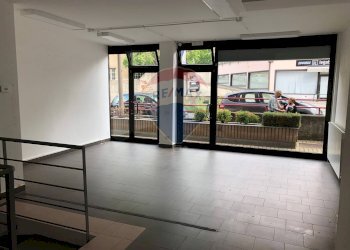 Negozio Varese (zona Masnago) - foto 3