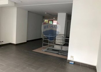 Negozio Varese (zona Masnago) - foto 5