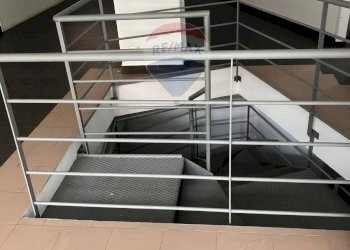 Negozio Varese (zona Masnago) - foto 7