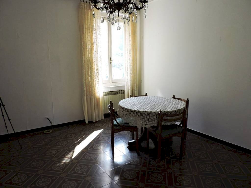 INGRESSO/SOGGIORNO - Four-room apartment via Liberti, Genova (neighborhood Sampierdarena) - photo 2