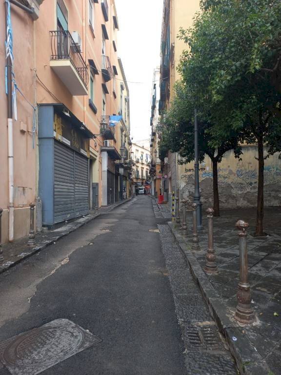 Zona - Negozio via Bellucci Sessa, Portici - foto 3