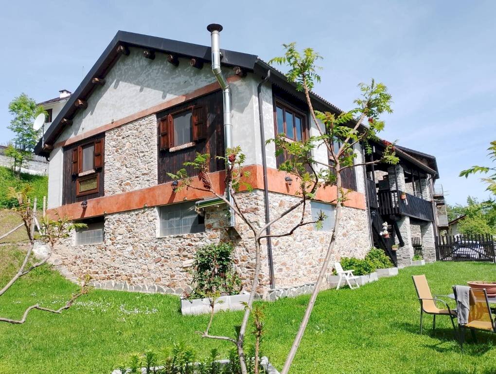 Facciata - Rustic via Serra, Roburent - photo 1