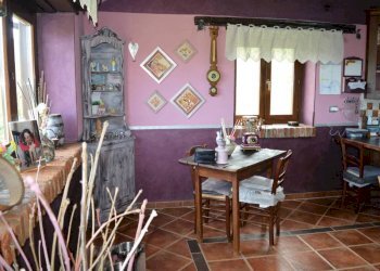 Salone - Rustic via Serra, Roburent - photo 15