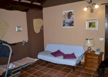 Salone - Rustic via Serra, Roburent - photo 23