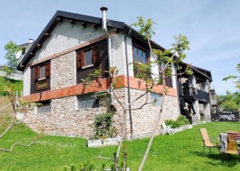 Facciata - Rustico via Serra, Roburent - foto 1