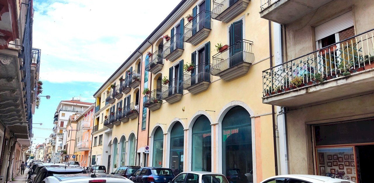 DILEOIMMOBILIARE VENDE SBT (7).jpg - Commercial Premises viA CARDUCCI 101, San Benedetto del Tronto - photo 1