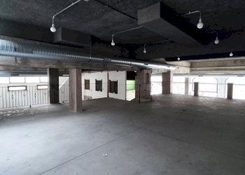 DILEOIMMOBILIARE VENDE SBT (2).jpg - Commercial Premises viA CARDUCCI 101, San Benedetto del Tronto - photo 8