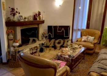 Screenshot 2024-05-06 alle 12.19.39.jpg - Villa Via Monte Bianco 8, Dormelletto - foto 17