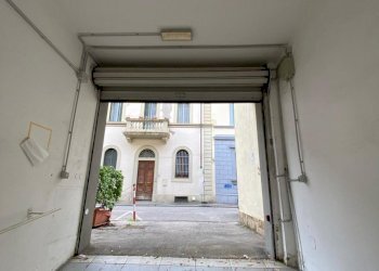 PHOTO-2024-05-06-11-27-250.jpg - Magazzino Via di San Gervasio, Firenze - foto 4