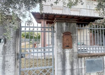 IMG_4935.JPG - Portion of a house Seravezza - photo 1