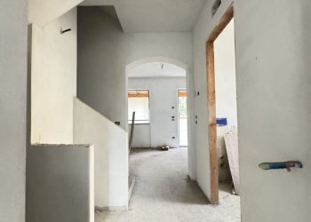 IMG_5321.JPG - Portion of a house Seravezza - photo 21