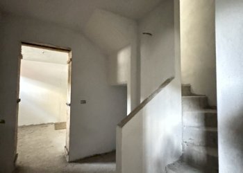 IMG_5329.JPG - Portion of a house Seravezza - photo 29