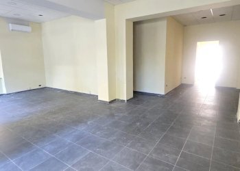 Negozio VIALE BOVIO, Pescara - foto 3