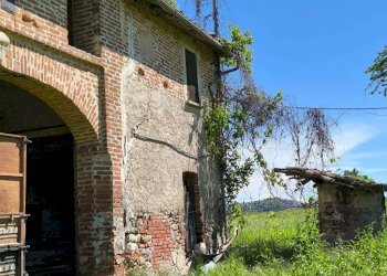 Facciata - Rustic via Vecchia di Pianfei, 18, Mondovì - photo 15