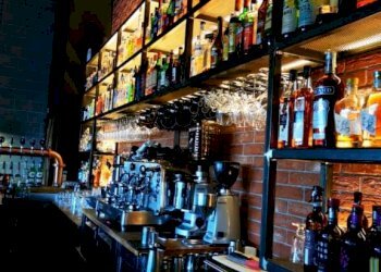 Interno non residenziale - Bar Tavola Calda - Fredda Pinerolo - foto 7