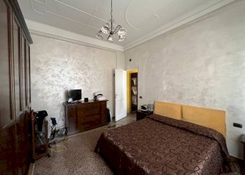 Camera da letto - Appartamento viale Carlo Canepa, 15, Genova (zona Sestri Ponente) - foto 7