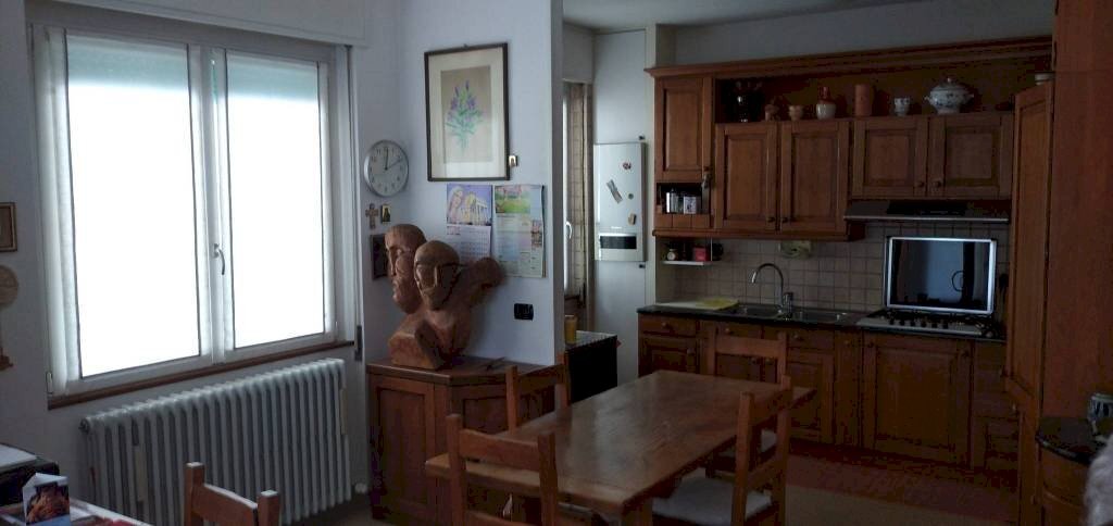 cucina - Trilocale via Panoramica, Berbenno di Valtellina - foto 3