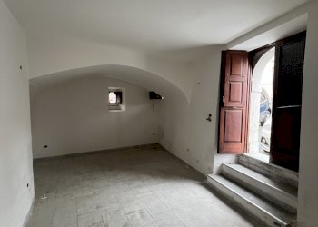 IMG_9677.JPG - Magazzino Via Pretoria, Potenza - foto 3