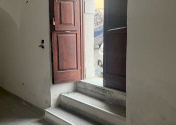 IMG_9683.JPG - Magazzino Via Pretoria, Potenza - foto 9