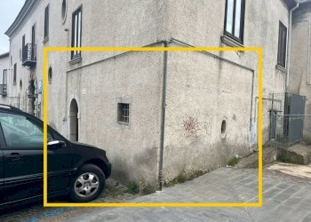 IMG_9671.jpg - Magazzino Via Pretoria, Potenza - foto 12