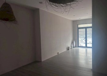 Locale Commerciale Piazza Cesare Battisti, Ventimiglia - foto 6