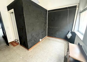 Locale Commerciale Piazza Cesare Battisti, Ventimiglia - foto 8