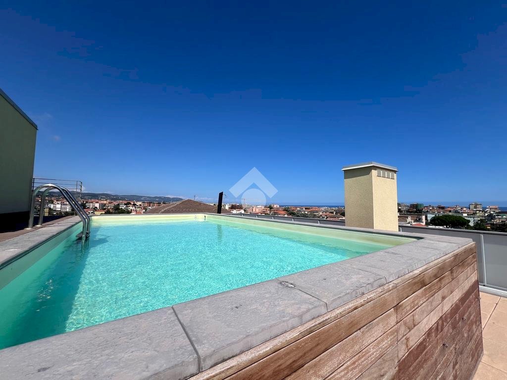 Three-room apartment Via per Pineland, Borghetto Santo Spirito - photo 1