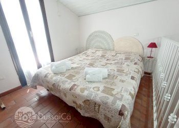 Camera matrimoniale - Semi-detached Villa Via Barberis Colomba, Dolceacqua - photo 15