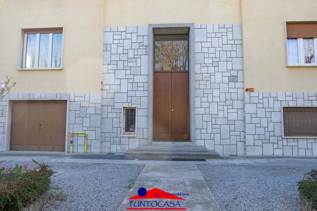 INGRESSO CONDOMINIO - Four-room apartment viale Sarrea, 5, Dronero - photo 3