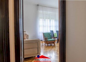SOGGIORNO - Four-room apartment viale Sarrea, 5, Dronero - photo 11