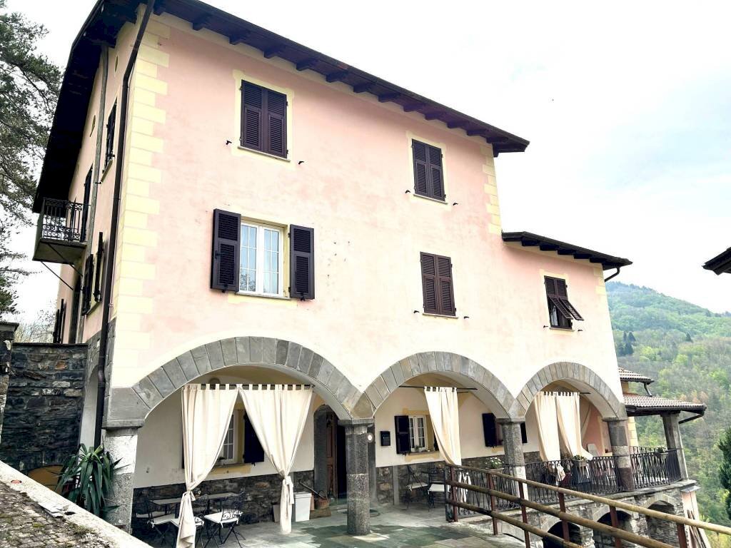 Facciata - Villa Località Canneto, Gorreto - foto 2