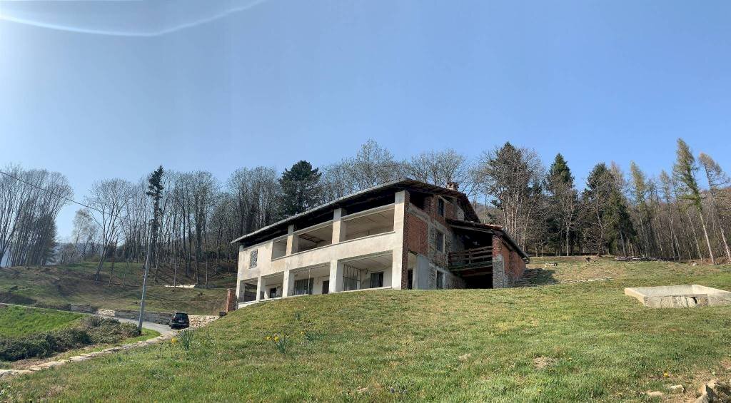 Casa indipendente Cuorgnè - foto 2