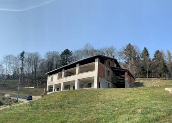 Casa indipendente Cuorgnè - foto 2