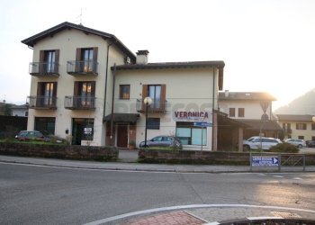 IMG_9931.JPG - Locale Commerciale Via Torri, Arcugnano - foto 10