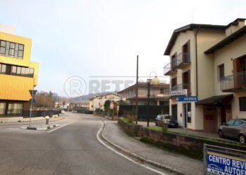 IMG_9934.JPG - Locale Commerciale Via Torri, Arcugnano - foto 13