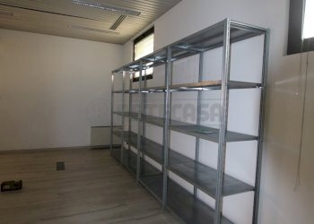 IMG_9943.JPG - Locale Commerciale Via Torri, Arcugnano - foto 22