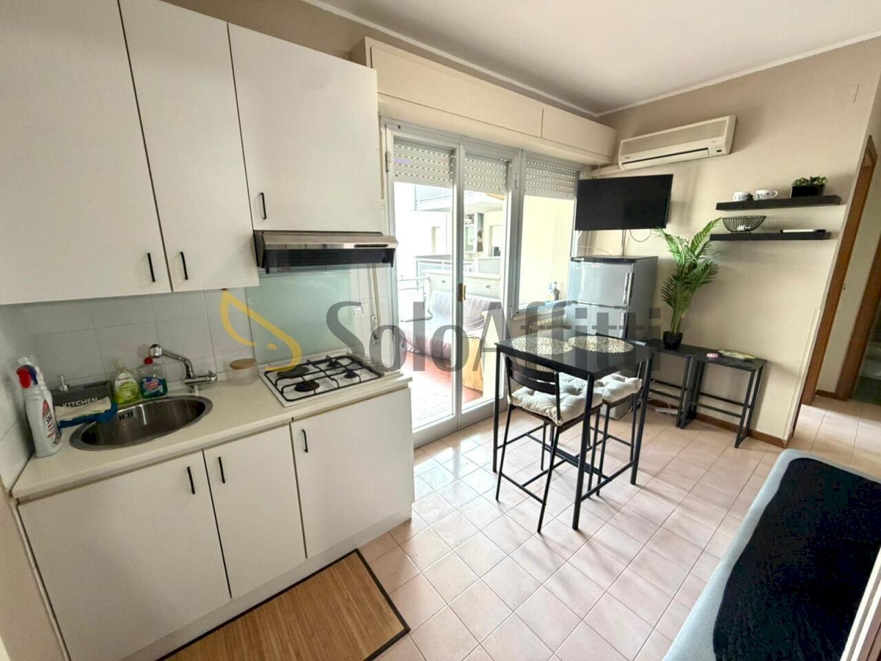 SOGGIORNO - Appartamento Via Cavour 85, Alba Adriatica - foto 2