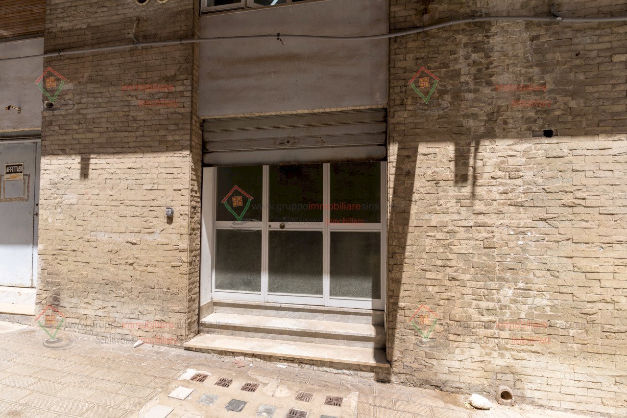 RIC05997.jpg - Commercial Premises Siracusa - photo 1