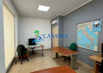 Ufficio San Benedetto Del Tronto Agenzia immobilia - Ufficio San Benedetto del Tronto - foto 1
