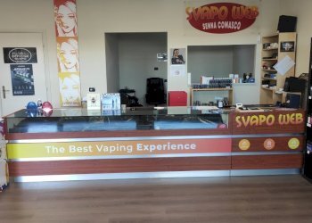 Interni negozio - Tobacco shop VIA CANTURINA 9, Senna Comasco - photo 2