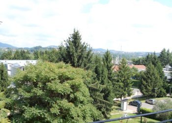 Vista - Four-room apartment via Alessandro  Volta 24 B, Lambrugo - photo 7